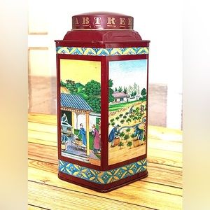 Crabtree & Evelyn Fine Tea Tin